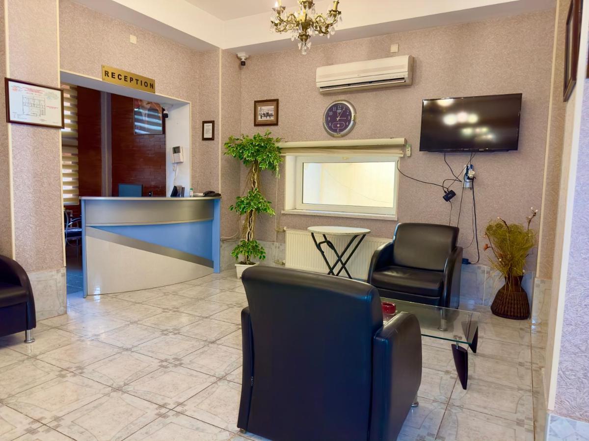 Nur Hotel & Terrace Cafe Baku Exterior foto