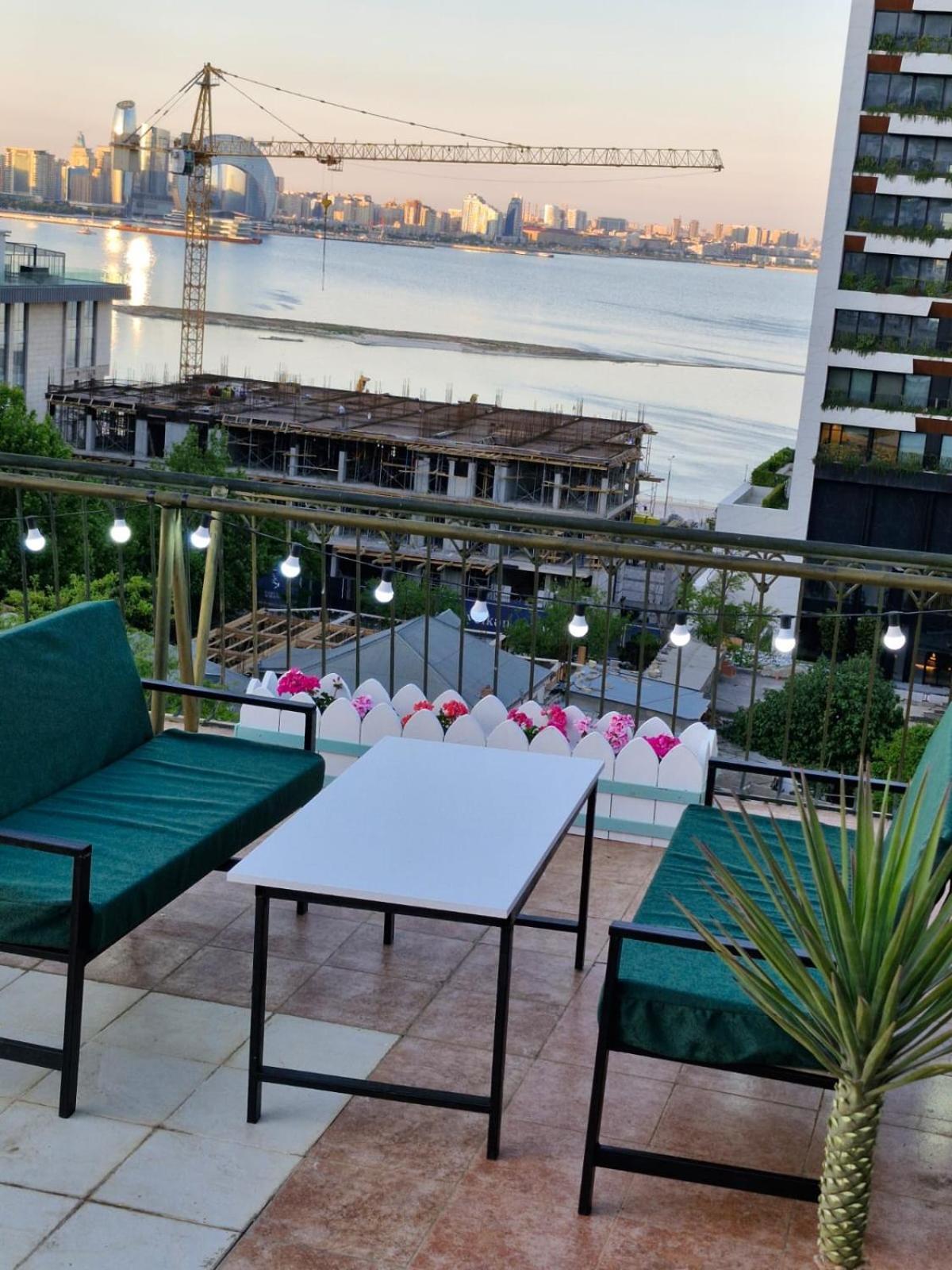Nur Hotel & Terrace Cafe Baku Exterior foto